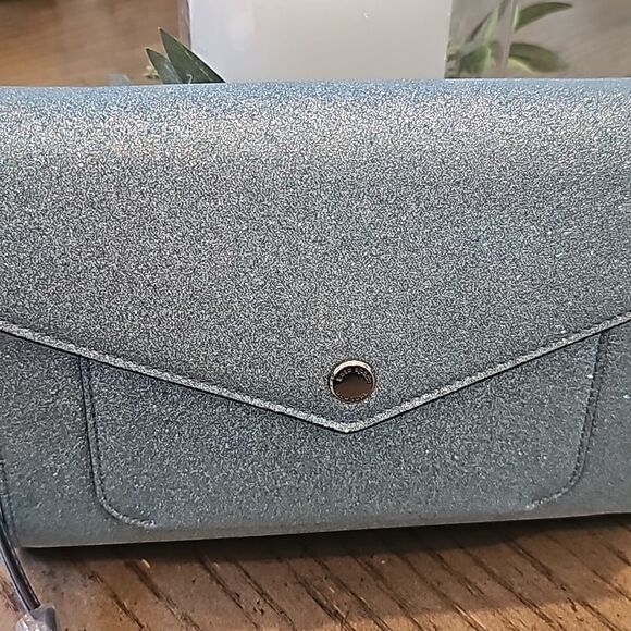 Kate Spade tinsel flap crossbody sparkly blue bag NWT - Picture 3 of 11